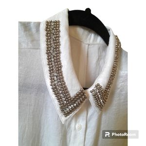 Italian Silk, beaded colour, fancy blouse with long sleeves, button cuffes.